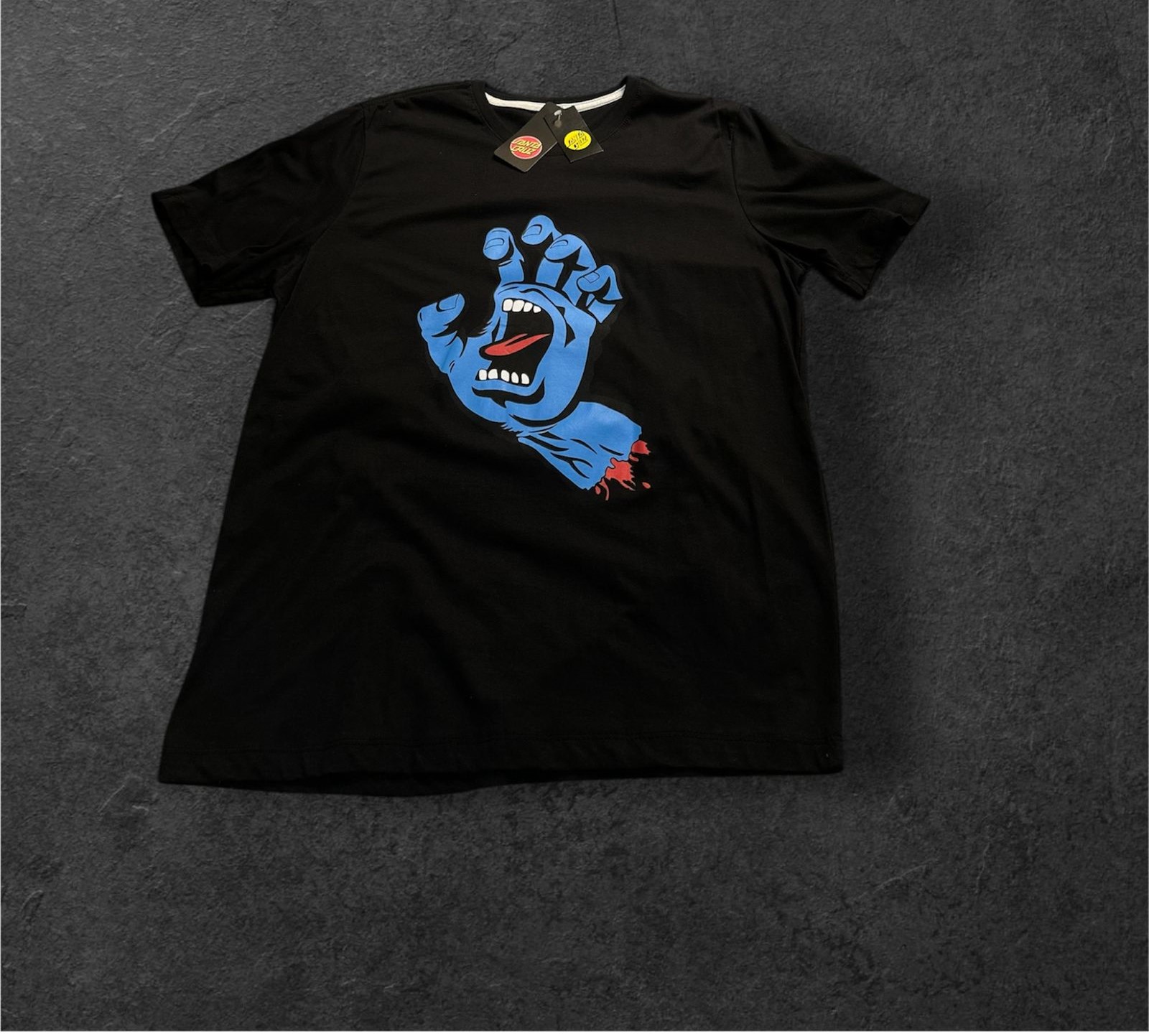 Camiseta Element em fundo neutro