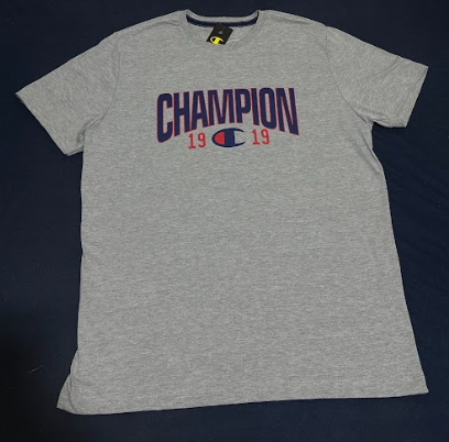 Camiseta Champion frente